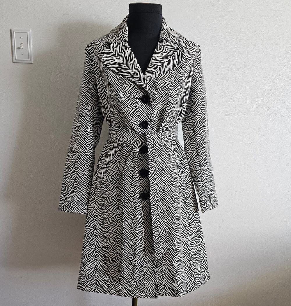 MINT CABI Women's B/W Zebra Animal Print Trench Coat Long Jacket Small S